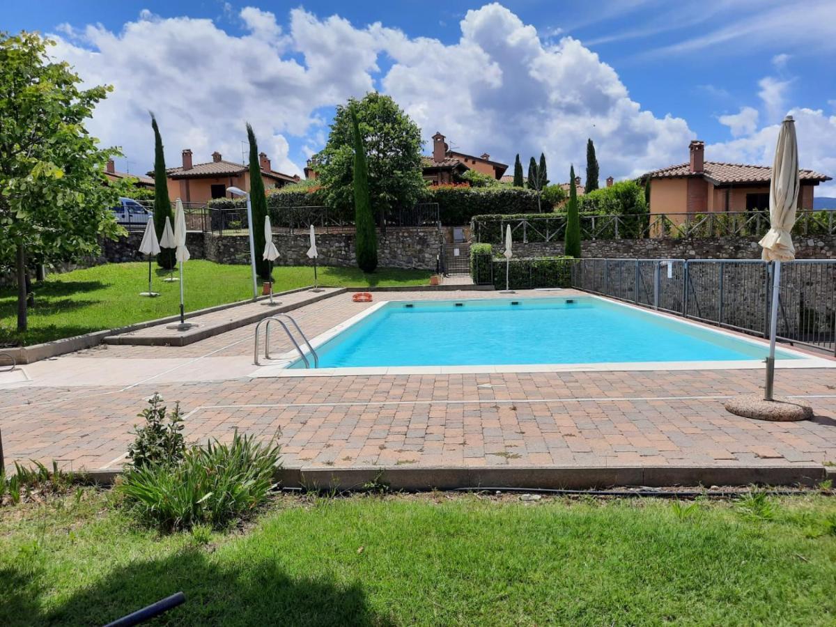 Finestra Della Val D'Orcia Apartment Contignano Exterior foto