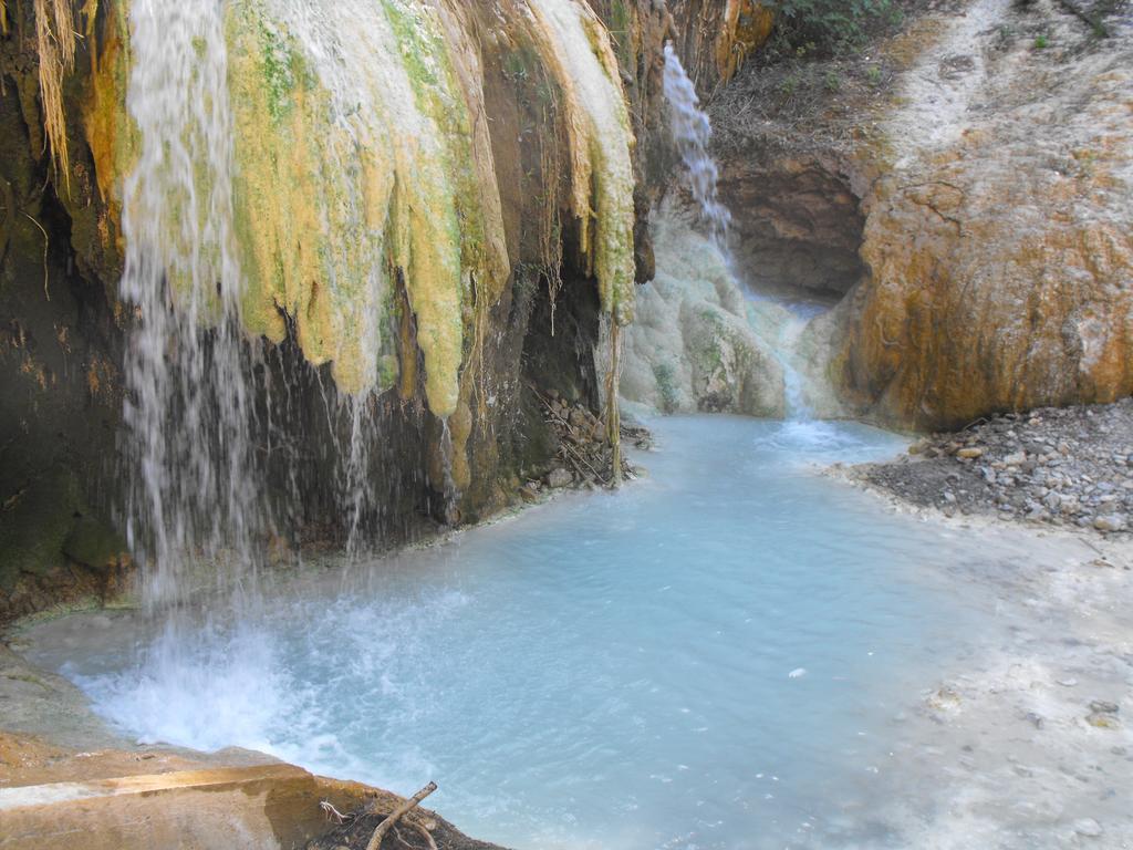 Finestra Della Val D'Orcia Apartment Contignano Cameră foto