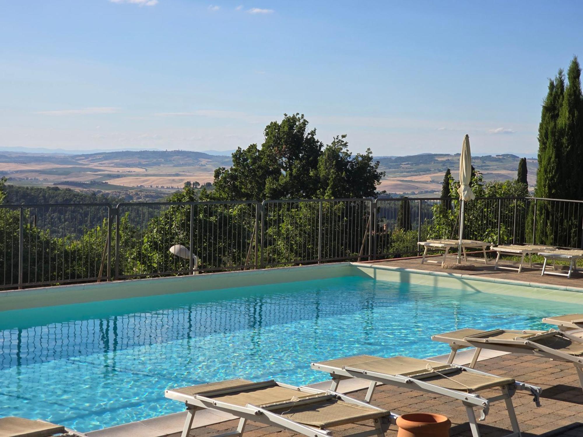 Finestra Della Val D'Orcia Apartment Contignano Exterior foto